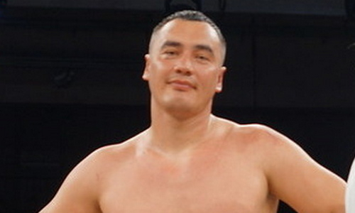 Непобежденному супертяжу из Казахстана пригрозили сокрушительным нокаутом