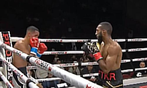 Сенсацией и нокаутом закончился бой спарринг-партнера Василия Ломаченко. Видео