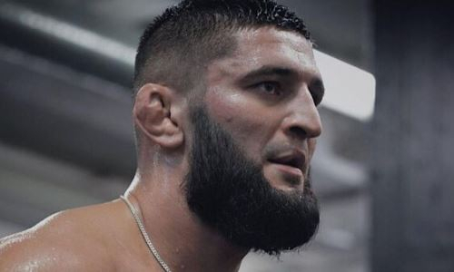 Жесткую давку устроили в Англии из-за Хамзата Чимаева. Видео