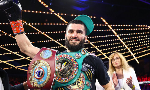 Стали известны сроки возвращения на ринг Артура Бетербиева