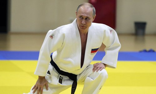 В UFC нашли соперника Владимиру Путину