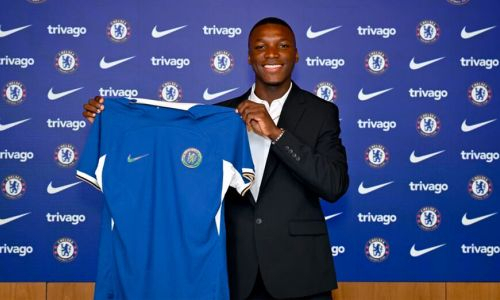 Рекордный трансфер состоялся в АПЛ