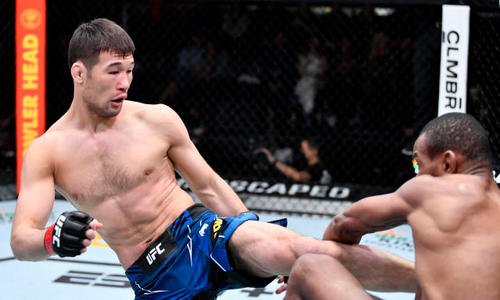 Шавкату Рахмонову подыскали топового соперника в UFC