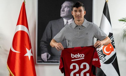 «Возможно, им будут „затыкать дырки“». Тренер оценил переход Зайнутдинова в «Бешикташ»