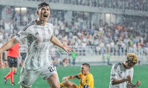 «Он станет легендой». Турки впечатлены «диким» дебютом Бактиера Зайнутдинова