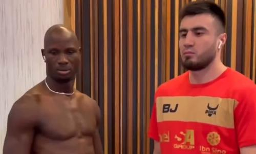 Баходир Джалолов подшутил над соперником на дуэли взглядов. Видео