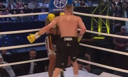 Боксер из Украины нокаутом выиграл титул IBO. Видео