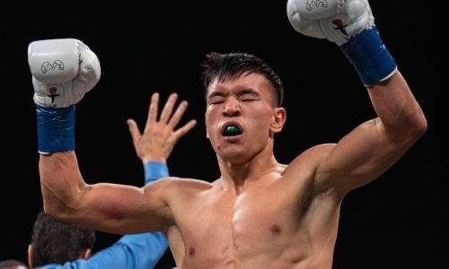 Казахстанский боксер нокаутировал соперника с 33 победами в США