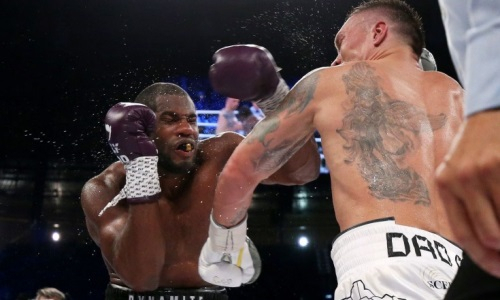 Александр Усик — Даниэль Дюбуа: видео полного боя со скандалом и нокаутом в формате HD