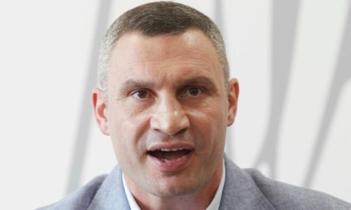 Виталий Кличко отреагировал на скандальный бой Александра Усика