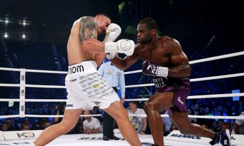 Дюбуа сделал заявление по поводу своего удара ниже пояса в бою с Усиком