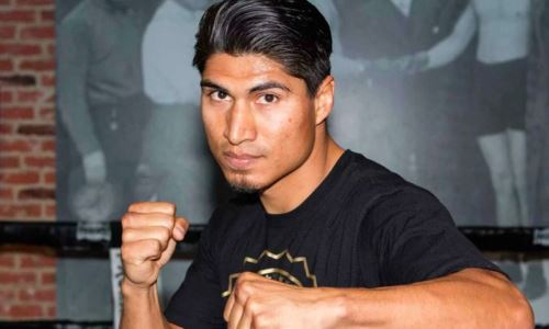 Экс-чемпион мира в четырех весах назвал топ-5 лучших боксеров в истории