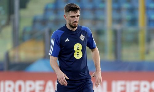 Сборная Северной Ирландии пойдет на отчаянный шаг в матче против Казахстана