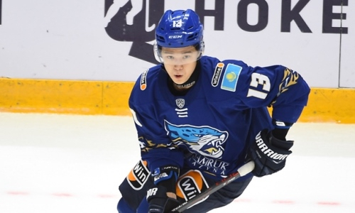 Форвард «Барыса» ответил на необычный вопрос в перерыве матча с «Авангардом»