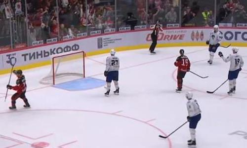  Видеообзор матча КХЛ, или Как «Барыс» провалил период и проиграл «Авангарду»