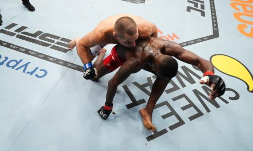 Исраэль Адесанья — Шон Стрикленд: видео полного боя с апсетом на UFC 293 в формате HD
