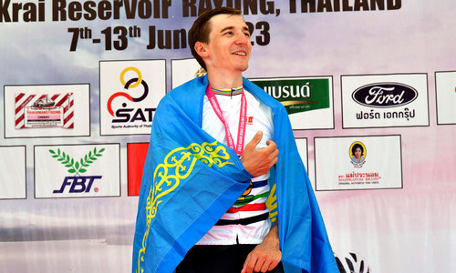 Чемпион Азии подписал новый контракт с «Астаной»