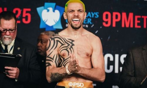 Известный украинский боксер похвастался поездкой в Россию. Фото