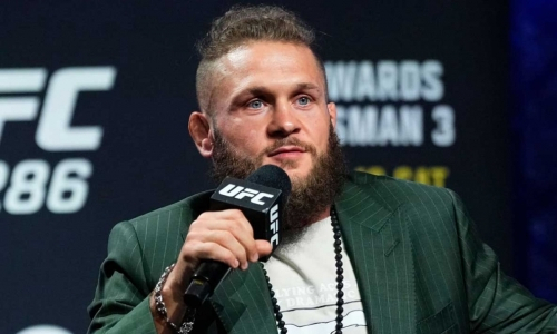 Уроженец Казахстана из UFC предсказал исход реванша Махачев — Оливейра