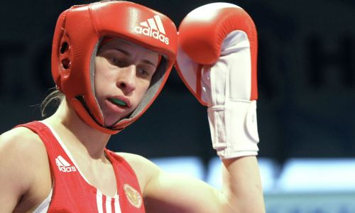 Чемпионка мира по боксу обвинила МОК в унижении России