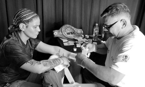 Бой за титул WBC завершился трагедией