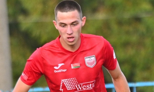 Казахстанский форвард забил пятый гол за «Арсенал». Видео 