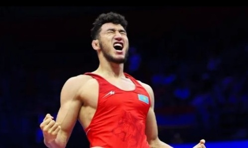 Казахстан выиграл «золото» и переписал историю на чемпионате мира по борьбе