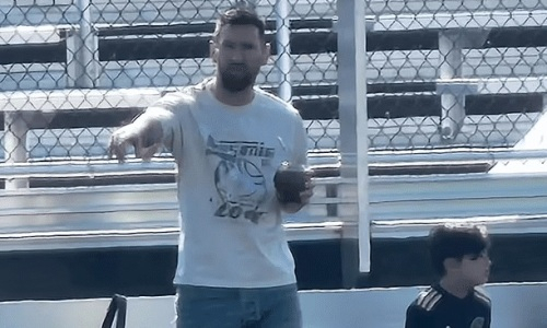 Лионель Месси посетил тренировку сына во время матча «Интер Майами». Его клуб разгромили