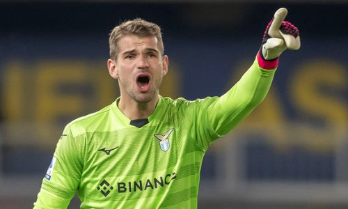 Вратарь на 95-й минуте забил важнейший гол в Лиге Чемпионов. Видео