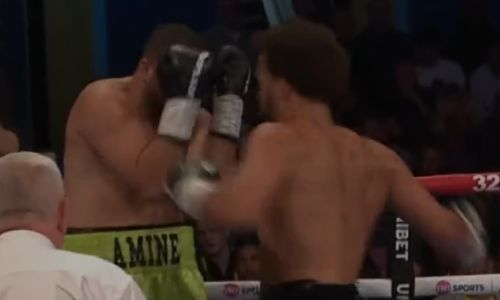 Мечтающий побить рекорд Майка Тайсона боксер устроил жестокое избиение с нокаутом. Видео