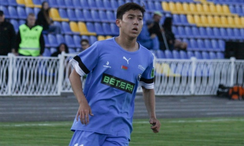 Два казахстанских футболиста сыграли в матче европейского чемпионата с уникальным пенальти