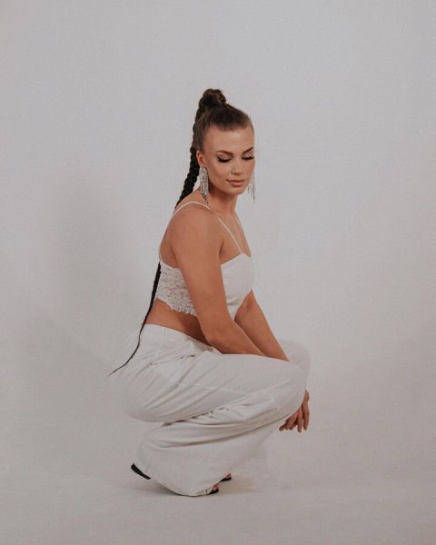 «Росла без мамы, а сейчас готова удивлять». Красотка-боксерша едет от Казахстана на Азиаду-2023