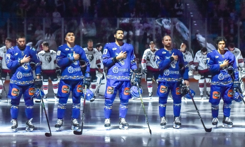 Фоторепортаж с матча КХЛ  «Барыс» — «Нефтехимик» 8:0