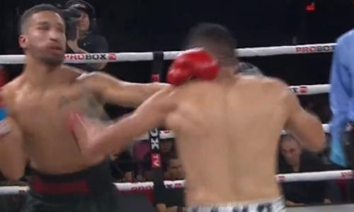 Обидчик известного казахстанского боксера нокаутом выиграл главный бой вечера бокса в США. Видео