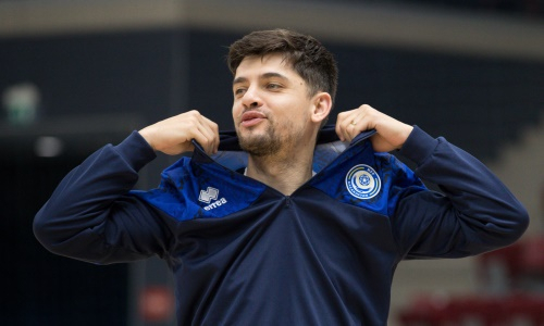 Лео прокомментировал свое возвращение в сборную Казахстана