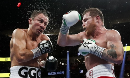 Головкина поставили в один ряд с «Канело» после двух поражений