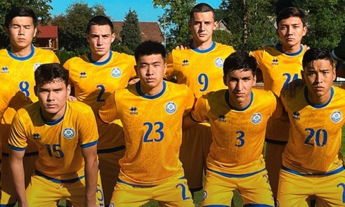 Юношеская сборная Казахстана по футболу проиграла 14-й матч подряд