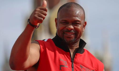 Легендарный Рой Джонс выбрал себе в соперники чемпиона мира из России