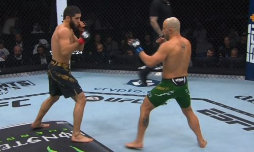 Нокаутом в первом раунде завершился реванш Махачев — Волкановски 