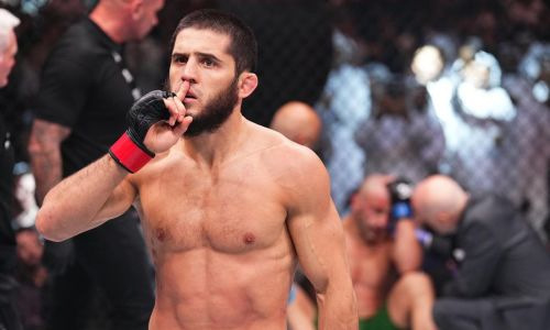 Назван второй соперник Ислама Махачева на 2024 год