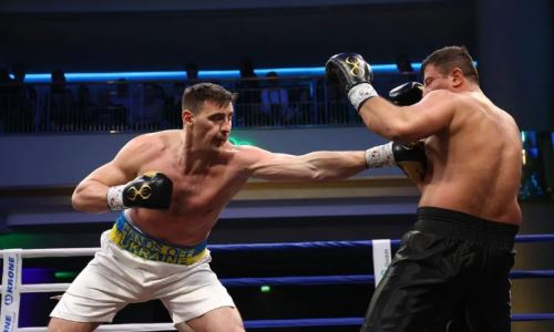 Непобежденный украинский супертяж отказался от круглой суммы за бой с российским боксером