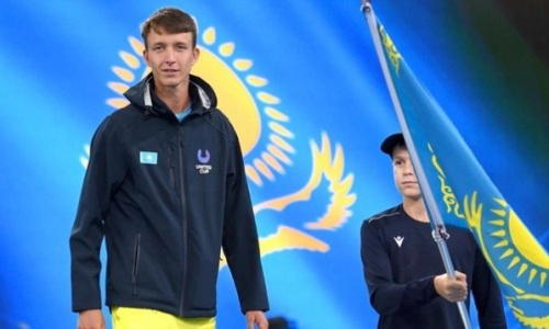 Казахстанский теннисист вышел в финал турнира в Грузии