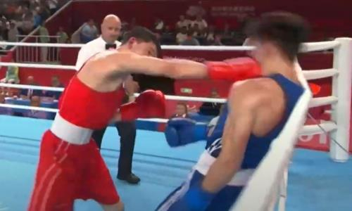 Видео полного боя казахстанского боксера с вице-чемпионом мира на Азиаде в Ханчжоу