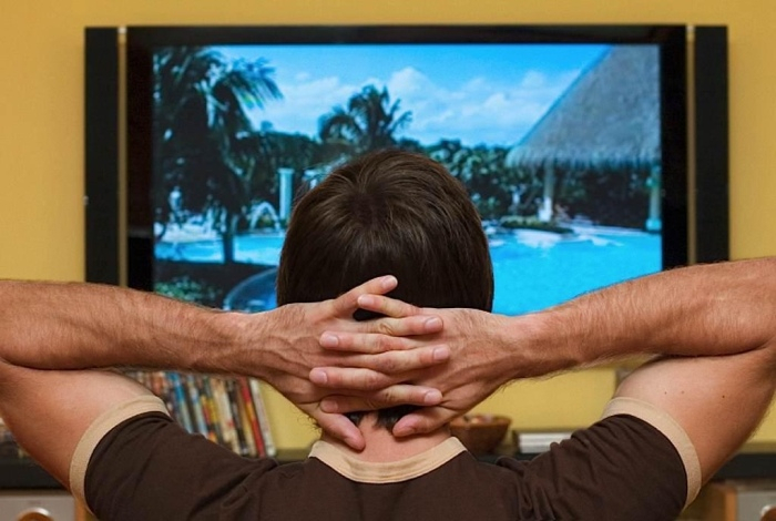 Правда ли, что просмотр телевизора вредит зрению?