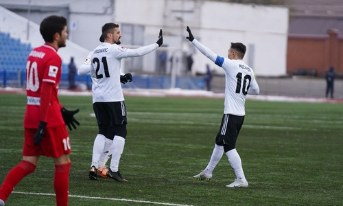 Фоторепортаж с матча Премьер-Лиги «Аксу» — «Тобол» 0:3