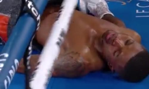 Непобежденного чемпиона мира IBF сенсационно отправили в глубокий нокаут. Видео