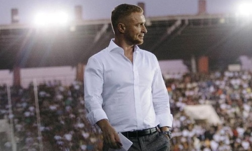«Актобе» официально объявил об уходе главного тренера