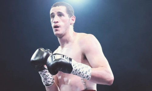 Соперник лучшего боксера Казахстана готов к войне