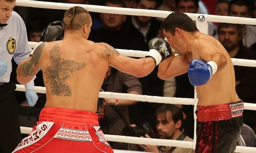 Опубликовано видео дебютного боя Александра Усика в профи