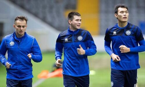 Легионеры присоединились к сборной Казахстана по футболу